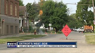 Homes evacuated after gas leak in southwest Detroit