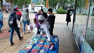 Coventry local people are coming to the dawah stall.