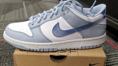 Nike Dunk Low “Blue Iridescent” (Gs)