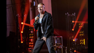 Macklemore would be 'dead' without rehab