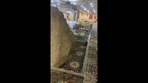 Shri Guru Nanak Dev ji stop this big rock 🙏🙏
