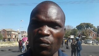 Unpaid municipal workers cause havoc on Rustenburg roads (BV3)