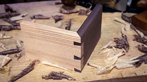 How to Cut a MITRED DOVETAIL Joint