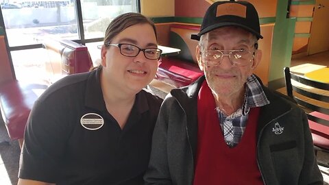 Chandler Arby's gives Valley veteran and longtime customer free food for life