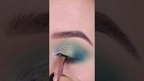 Green eyelook perfect for brown eyes #Shorts