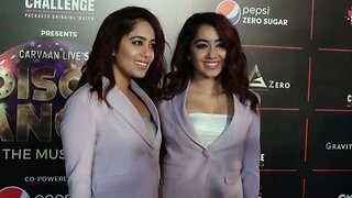Kapil sharma show actress CHINKY and MINKY on Redcarpet of Disco Dancer Musical Event 😍🔥📸