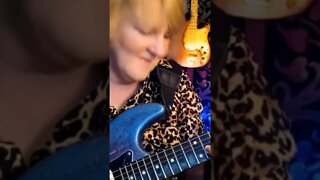 Jammin' to the blues- Cari Dell- female lead guitarist