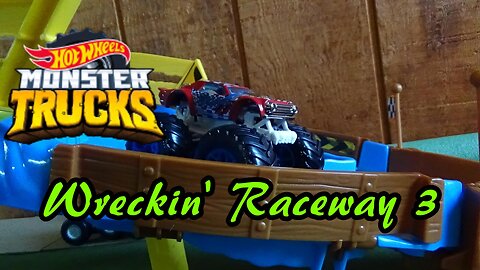 Hot Wheels Monster Trucks Wreckin' Raceway Tournament (Race 3)