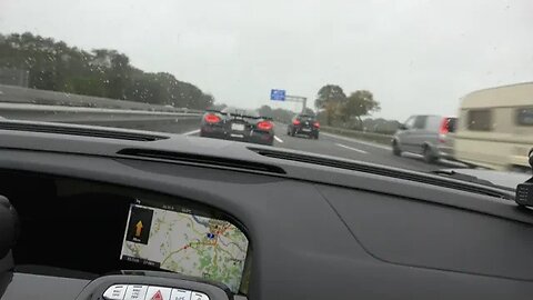 🏁215 mph 340 km/h Autobahn encounter of Koenigsegg Agera R vs Porsche 918 Spyder🤩 [4k]