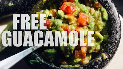 Free Guacamole!! l Illegal Taco