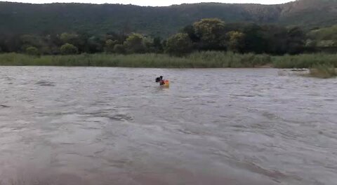 SOUTH AFRICA - Durban - Crossing the Khamanzi River to go to school and back (Videos) (Set 1) (svb)