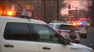 Man accused of shooting 2 Denver police officers Sunday dies at hospital