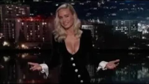 Brie Larson's: Dress on Jimmy Kimmel Live Goes Viral!!!! (Text Video) "We Are Comics"