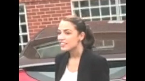 AOC immediately blocks when ProjectVeritas guy shows up, 2021