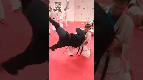 Uki Otoshi • Basic form & combative application #jujitsu #martialarts