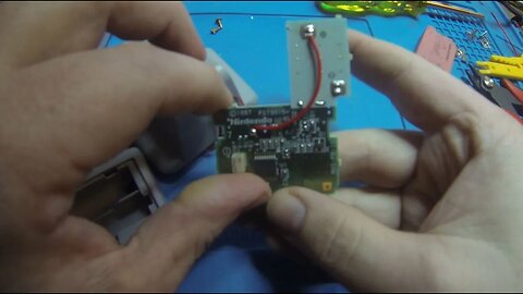 Nintendo 64 No Battery Rumble Pak Mod, New, Better Method. Live repair and Modding with Cool Music