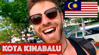 A DAY IN KOTA KINABALU: WATER SLUM, SIGNAL HILL AND MALAYSIAN MALLS