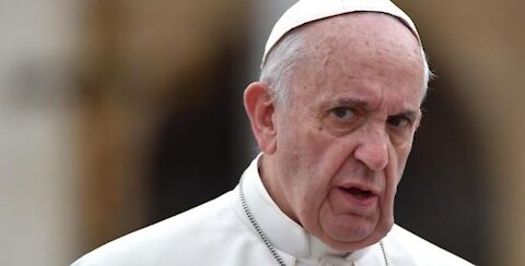 Papa Bergoglio: " Gesù si è sporcato di più, non era un pulito"
