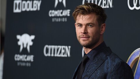 Kevin Smith Emailed Chris Hemsworth About Overweight Thor In 'Avengers Endgame'