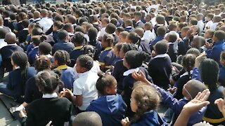 SOUTH AFRICA - Cape Town - Nerina Primary Uniform Handover (Video) (soQ)