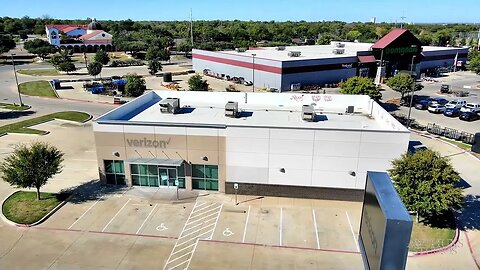 Commercial Real Estate - Ex-Verizon Store -4K