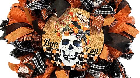 Halloween Skull Deco Mesh Wreath| Hard Working Mom |How to