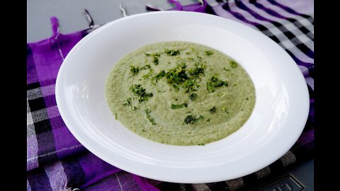 Keto Cauliflower Spinach Soup 🥣🥣🥣