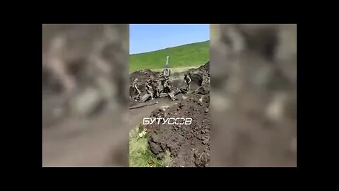 Reportedly the first video of US M777 howitzers being used by Ukrainian troops in combat in eastern