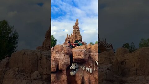 Big Thunder Mountain Railroad #disneyland #bigthunder #coaster