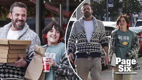 Ben Affleck and 14-year-old Seraphina go book shopping, pick up several pizzas in post-Thanksgiving outing
