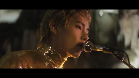 V ‘Love Me Again’ Official MV