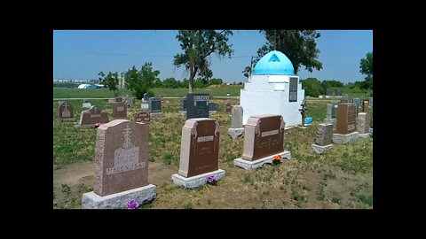 Grave Tours Radio 10: Riverside Cemetery Part 1