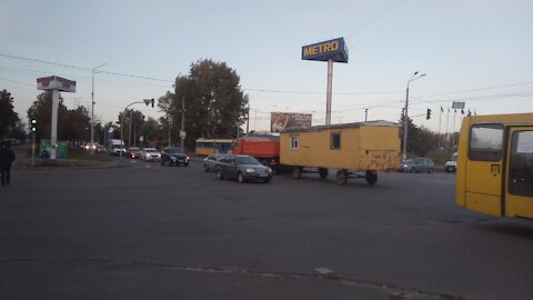 Kiev, crossroad on Sege Lyfar street