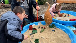 Sand Boxes in the Greenhouse & Flower Bed Cleanup! 🏖️✂️🌿