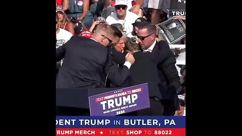 🚨BREAKING: President Trump raises his fist as blood covers his face!