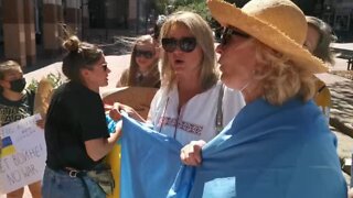 Ukrainians singing outside the Russian consulate in Cape Town