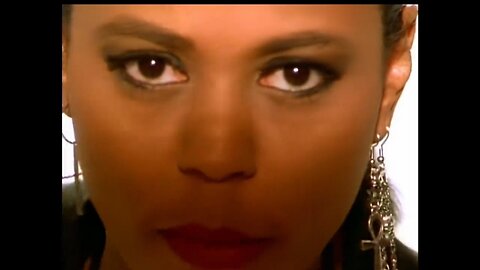 Crystal Waters - Gypsy Woman (She's Homeless (Official Music Video)