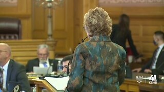 Kansas lawmakers debate on redistricting maps