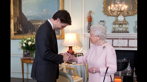 Trudeau Pledges allegiance to the Queen? & her hairs!?! LOL