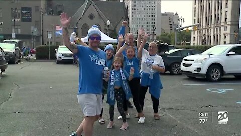 Lions fans find new ways to tailgate