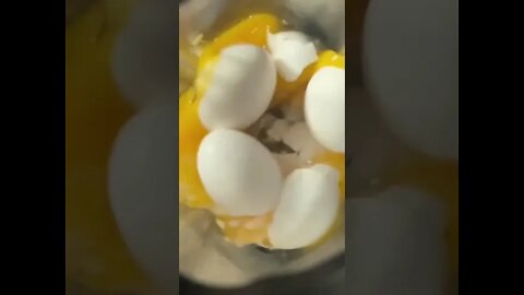 Scrambled Eggs with Shells | Tiktok Amazon Finds #Shorts #AmazonFinds
