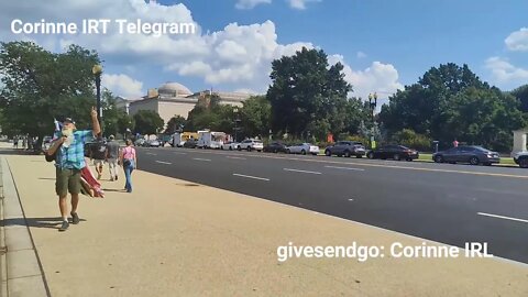 8.29.2022 LIVE Washington DC the National Achive police try to arrest Patrot Steve