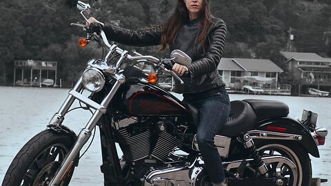 Do Female Riders Exist? | Austin Motovlog