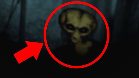 10 Scary Things Caught On Camera : ALIENS 😱