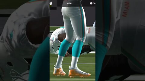 Sacking Raiders Derek Carr (4) Over & Over Again - Madden NFL 22 Mobile Football