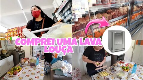 CUIDANDO DO CABELO + FUI AS COMPRAS DE SUPERMERCADO E AÇOUGUE + LIMPEI O QUINTAL