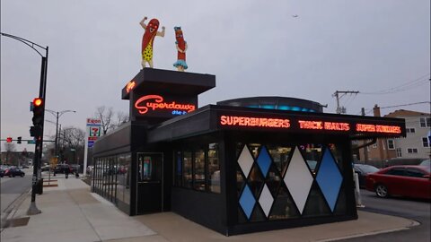Superdawg Drive-In - Best Hot Dog in Chicago!