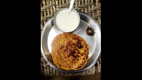 "The Ultimate Aloo Paratha Recipe: Perfectly Flaky & Spiced-Up Delight!