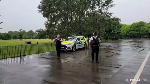 Police get called #speakerscorner