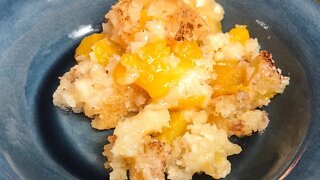 INSTANT POT PEACHES DUMP CAKE RECIPE | 3 Ingredient BAKE WITH ME IN THE INSTANT POT